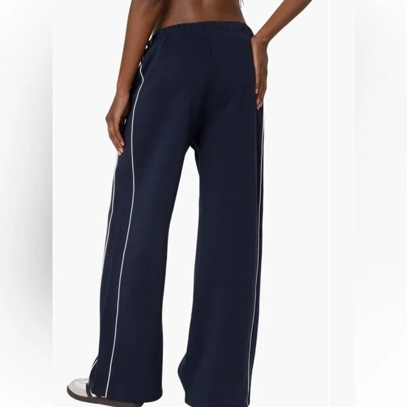 NWT Edikted Autumn Cotton Blend Sweat Pants Navy w White Side Stripe Womens XL - Picture 3 of 8